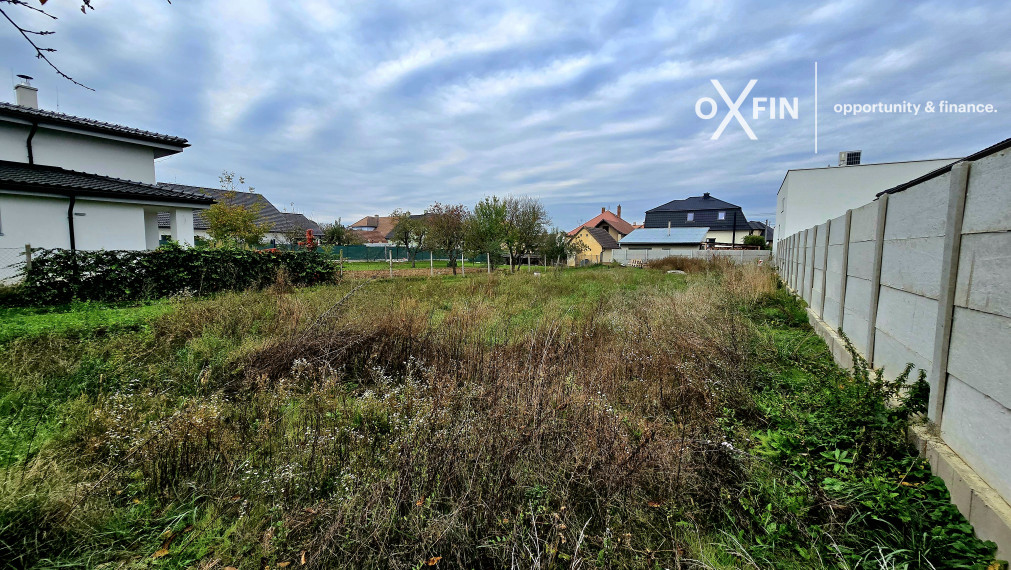 Na predaj stavebný pozemok - Trenčianske Stankovce