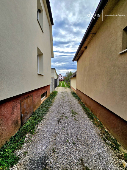 Na predaj stavebný pozemok - Trenčianske Stankovce