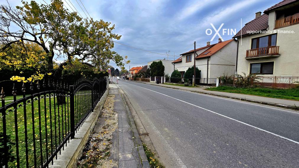 Na predaj stavebný pozemok - Trenčianske Stankovce