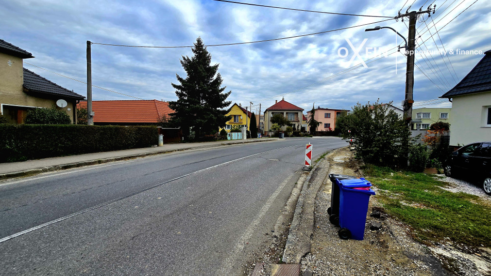 Na predaj stavebný pozemok - Trenčianske Stankovce