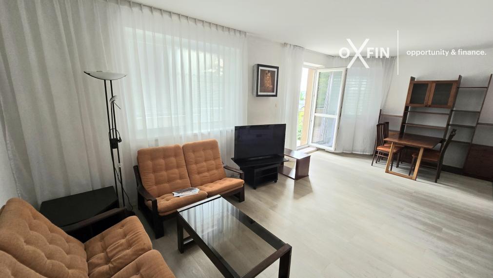 Na predaj Dvojgeneračný rodinný dom s dvomi vchodmi 2 a 5 izieb. Mozartova-Staré Mesto