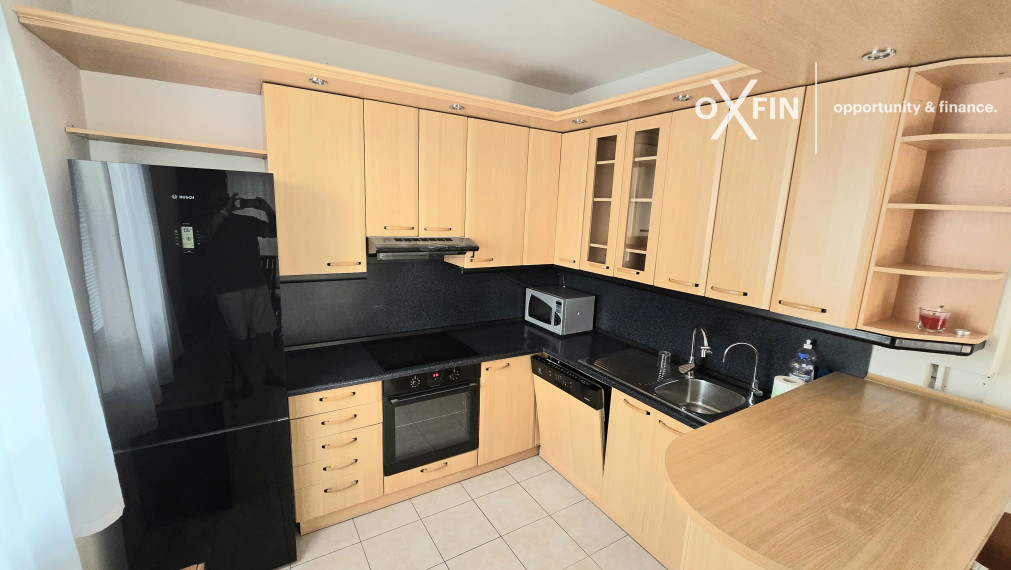 Na predaj Dvojgeneračný rodinný dom s dvomi vchodmi 2 a 5 izieb. Mozartova-Staré Mesto