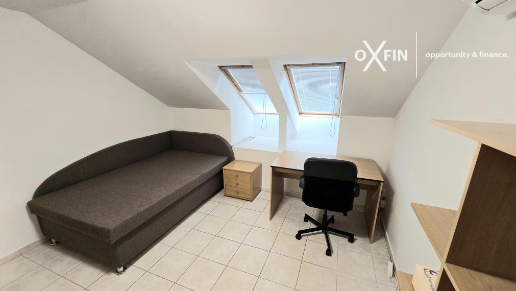 Na predaj Dvojgeneračný rodinný dom s dvomi vchodmi 2 a 5 izieb. Mozartova-Staré Mesto