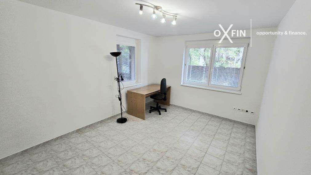 Na predaj Dvojgeneračný rodinný dom s dvomi vchodmi 2 a 5 izieb. Mozartova-Staré Mesto