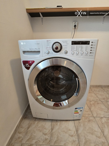 Na predaj Dvojgeneračný rodinný dom s dvomi vchodmi 2 a 5 izieb. Mozartova-Staré Mesto