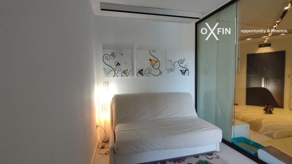 *EXKLUZÍVNE*  Luxusný 2-izbový apartmán s výhľadom na more v elitnom komplexe Sand Lilies