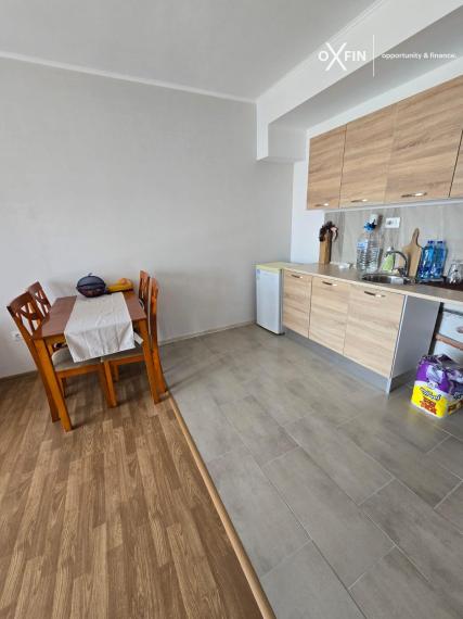 *EXKLUZÍVNE* Priestranný a zariadený 2-izbový apartmán v rezidenčnom komplexe Vineyards Resort