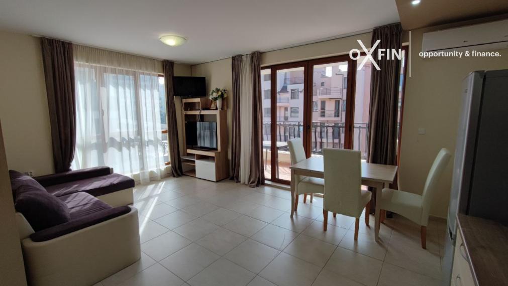 *EXKLUZÍVNE* Trojizbový byt v rezidenčnom komplexe Marina Park 180 m od pláže vo Sveti Vlas