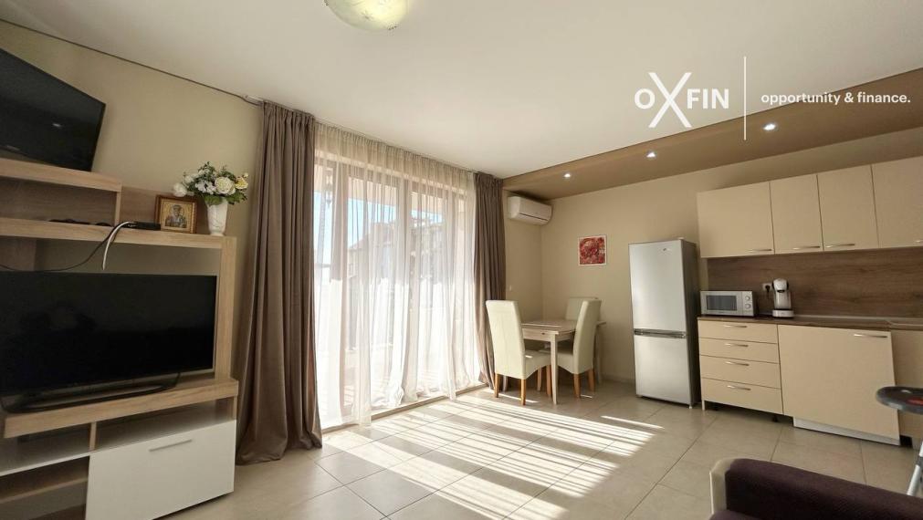 *EXKLUZÍVNE* Trojizbový byt v rezidenčnom komplexe Marina Park 180 m od pláže vo Sveti Vlas