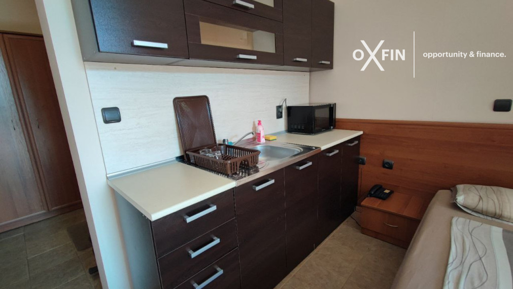 *EXKLUZÍVNE* Celé poschodie s 6 jednoizbovými apartmánmi