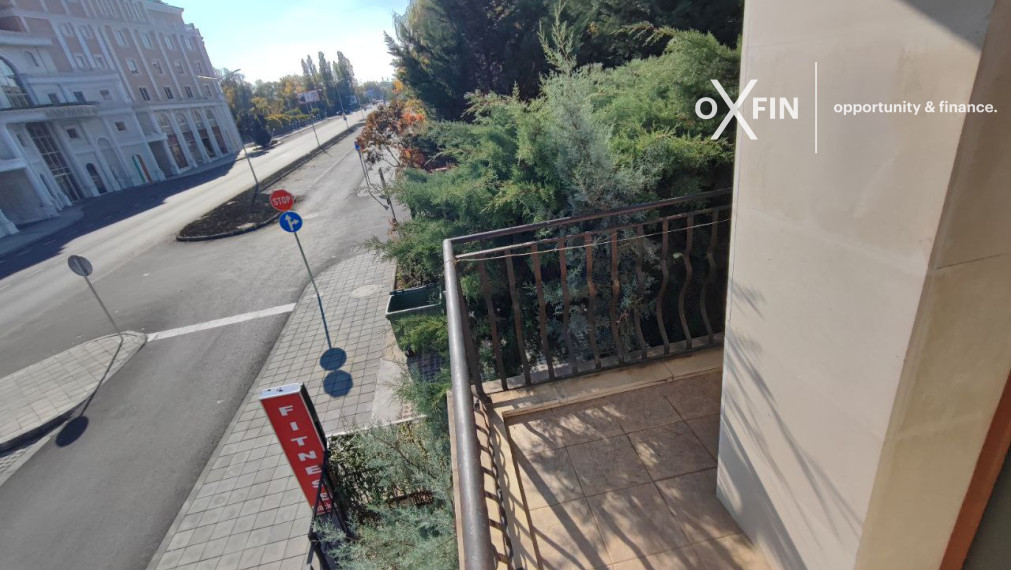 *EXKLUZÍVNE* Celé poschodie s 6 jednoizbovými apartmánmi