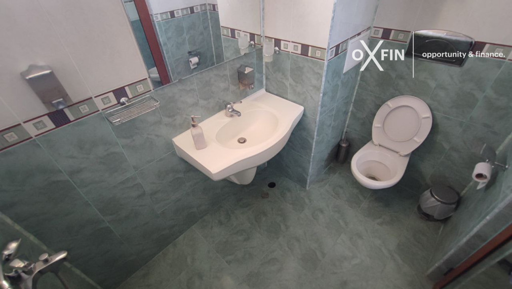 *EXKLUZÍVNE* Celé poschodie s 6 jednoizbovými apartmánmi