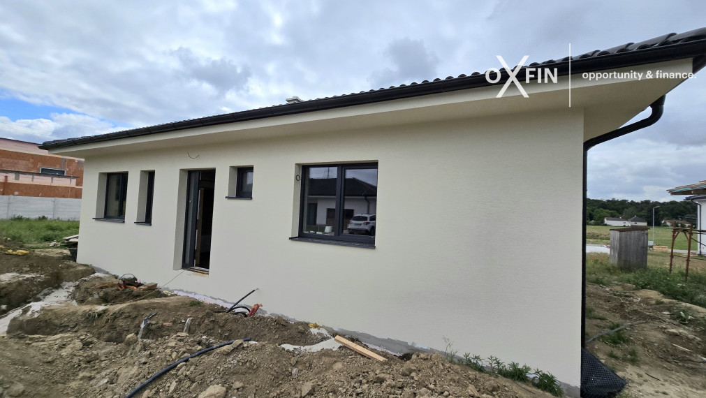 SKOLAUDOVANÉ 4-izbový BUNGALOV-DOLINKY