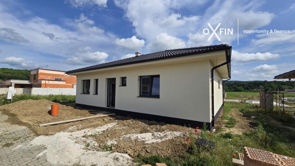 SKOLAUDOVANÉ 4-izbový BUNGALOV-DOLINKY