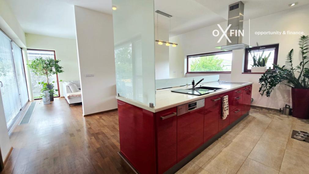 Prenájom 5-izbový Rodinný dom Chorvátsky Grob