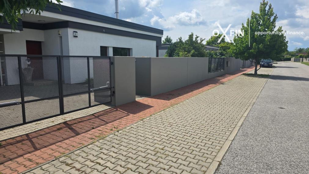 Prenájom 5-izbový Rodinný dom Chorvátsky Grob