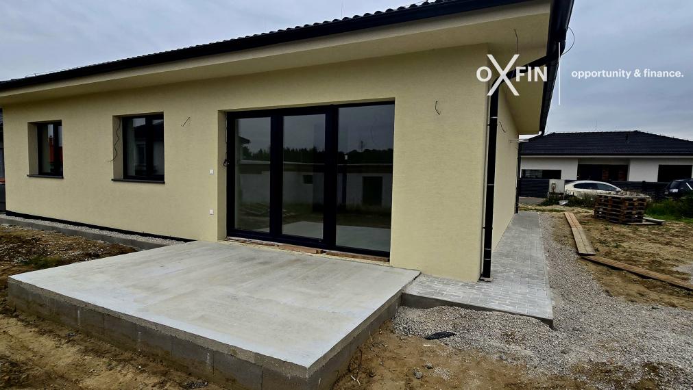 SKOLAUDOVANÉ 4-izbový BUNGALOV-DOLINKY