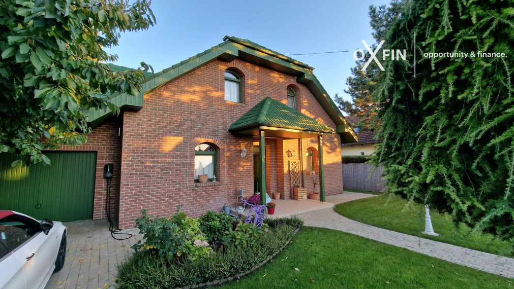 Nadštandardný 7 izb. rodinný dom Zálesie