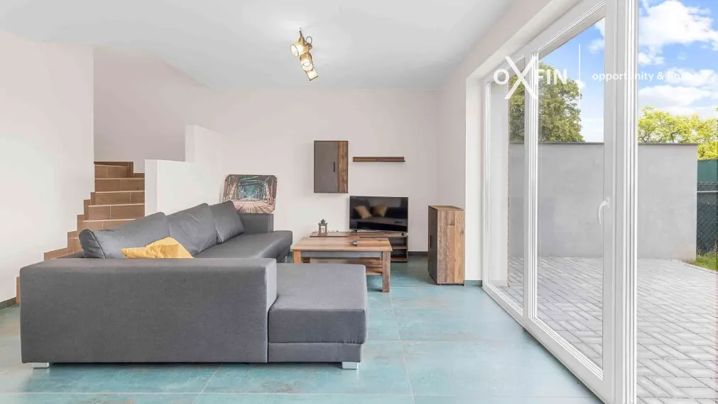 Prenájom prakticky vybaveného 4i rod. domu, Hurbanova Ves