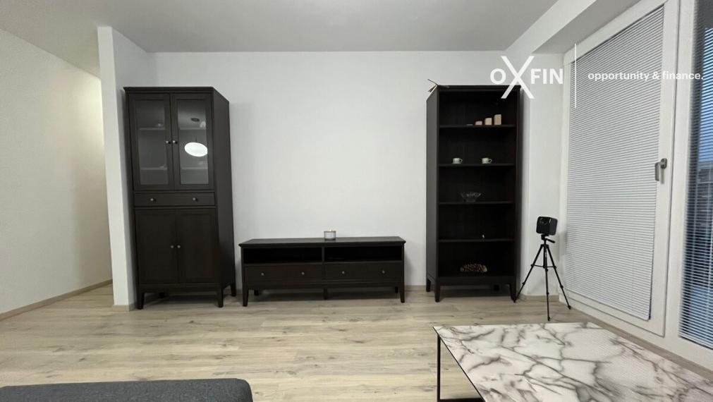 Prenájom 2 izb. bytu na ulici Dona Sandtnera, Pezinok