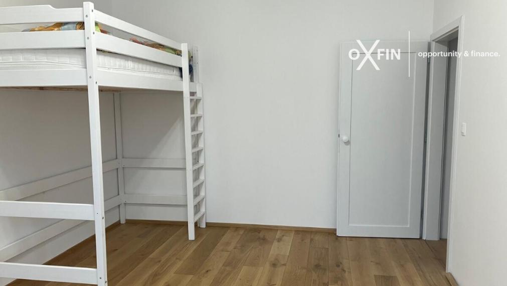 Prenájom 4 izb. byt na Vrbenského ulici, Bratislava