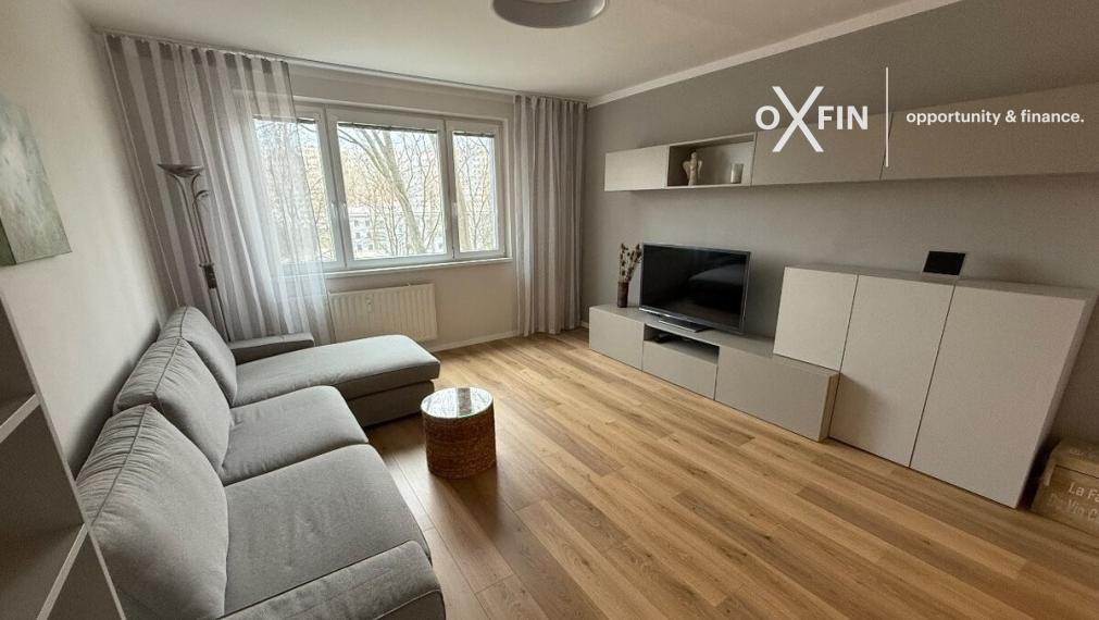 Prenájom rekonštruovaného 3-izbového bytu - BA, Petržalka