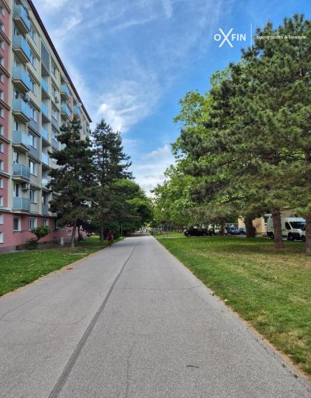 Prenájom zrekonštruovaného 2-izbového bytu - BA, Ružinov