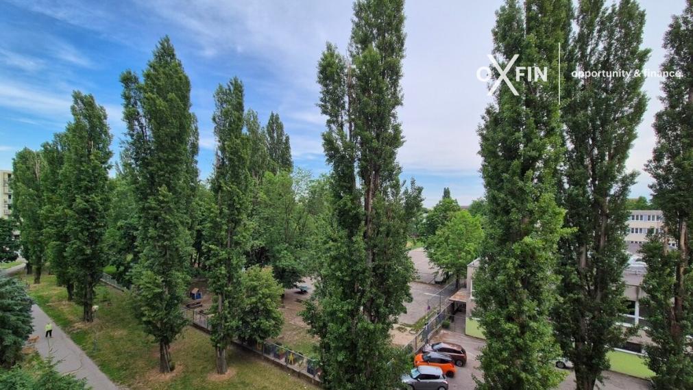 Prenájom zrekonštruovaného 2-izbového bytu - BA, Ružinov