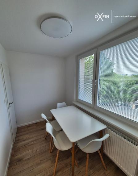 Prenájom zrekonštruovaného 2-izbového bytu - BA, Ružinov