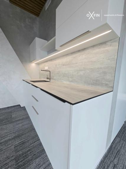 Kancelária s výhľadom na Downtown projekt ZWRIN