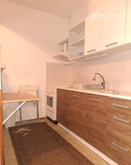 Prenájom zariadenej garzónky Slatinská - Bratislava, Vrakuňa