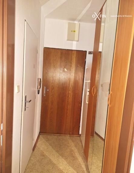 Prenájom zariadenej garzónky Slatinská - Bratislava, Vrakuňa