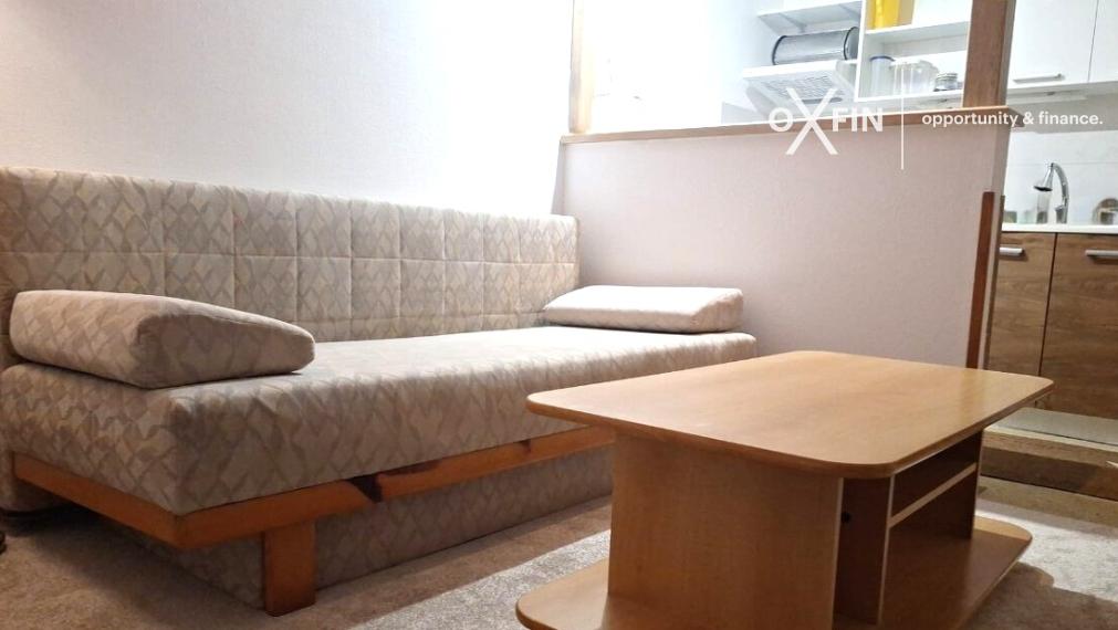 Prenájom zariadenej garzónky Slatinská - Bratislava, Vrakuňa