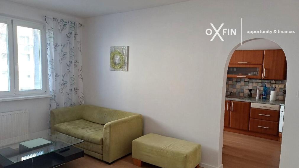 Prenájom 3-izbového bytu Beniakova - Bratislava, Dlhé Diely