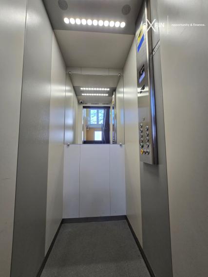 Predaj 4-izb byt Znievska - Petržalka