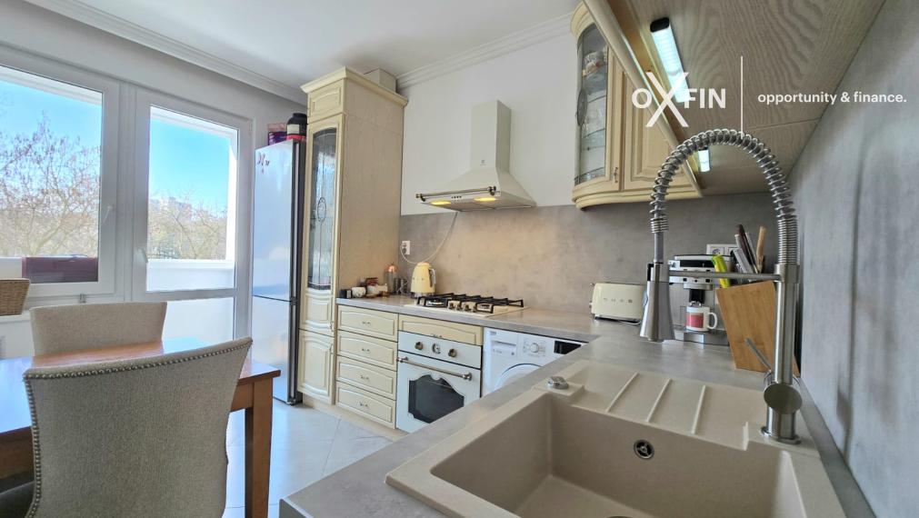 Predaj 4-izb byt Znievska - Petržalka