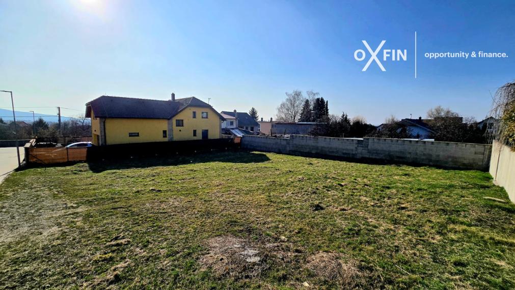 Na predaj stavebný pozemok Slnečná ulica Marianka