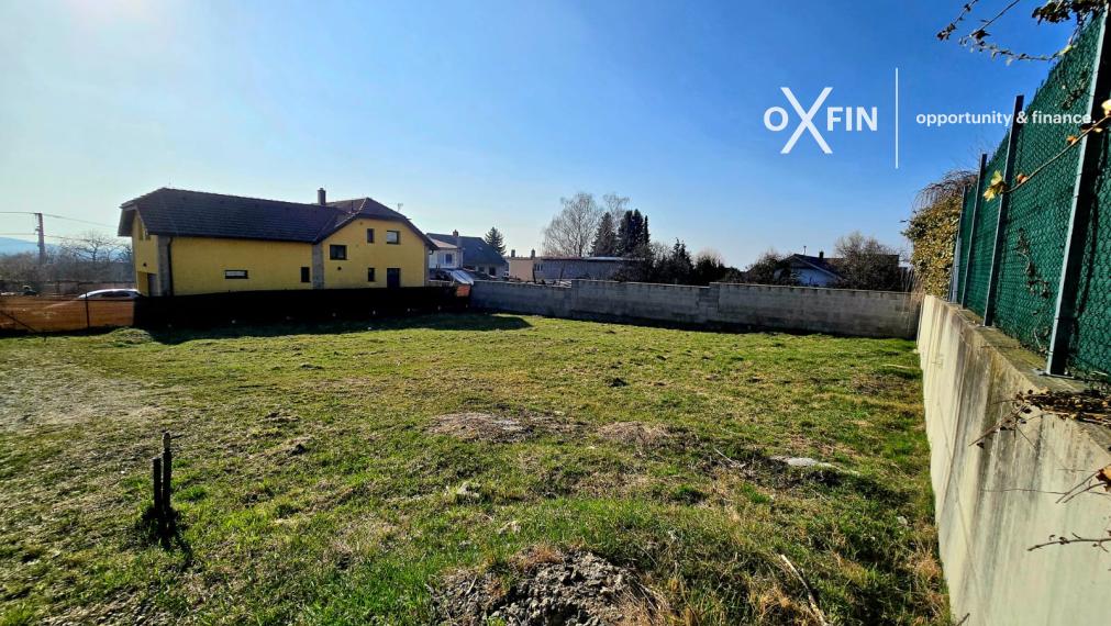 Na predaj stavebný pozemok Slnečná ulica Marianka