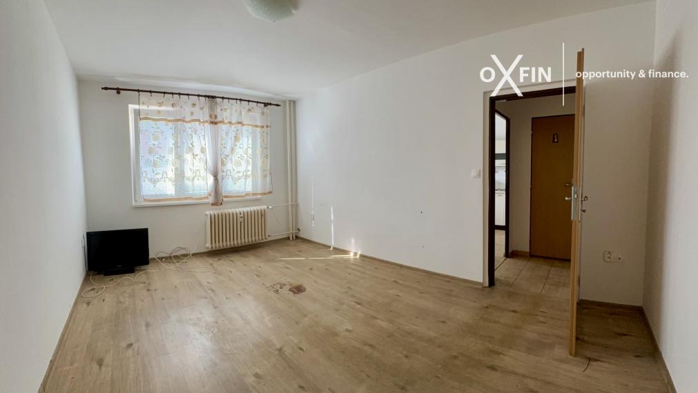 Na predaj 1-izbový byt s veľkým potenciálom v Prievidzi.