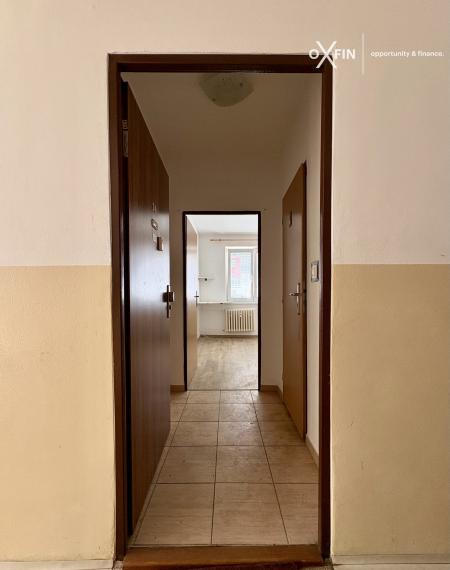 Na predaj 1-izbový byt s veľkým potenciálom v Prievidzi.