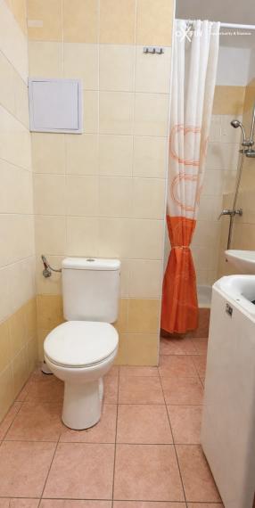 Na predaj 1-izbový byt s veľkým potenciálom v Prievidzi.